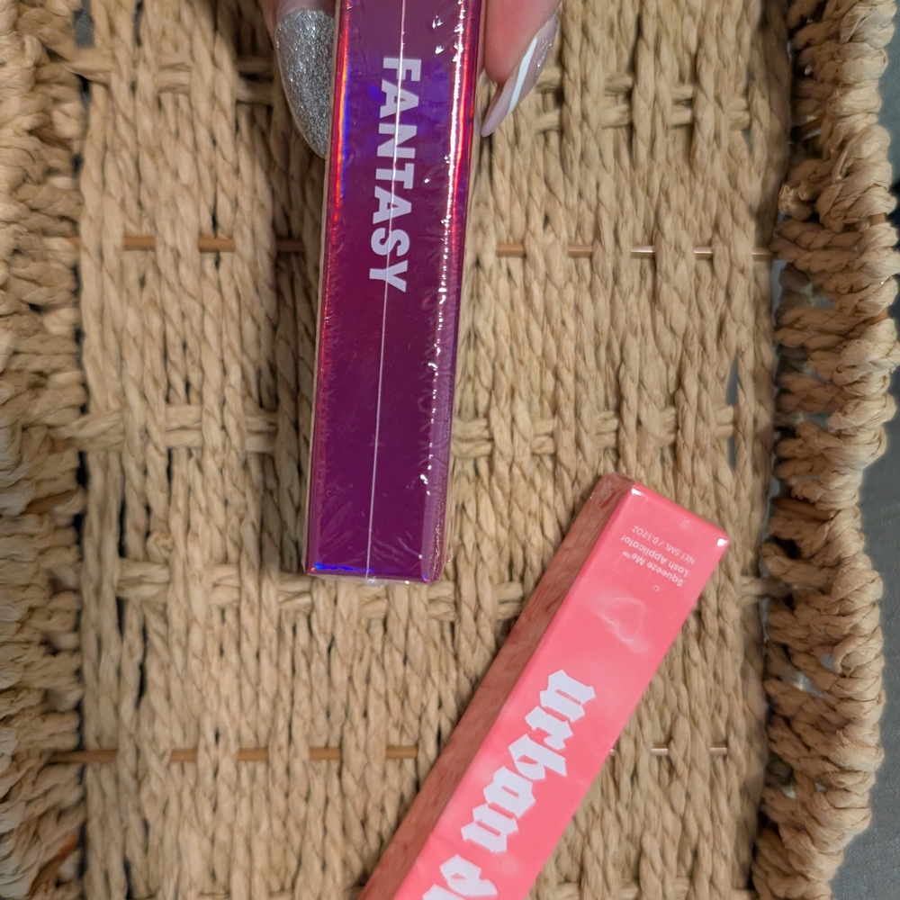 Urban Doll Fantasy Eyelashes And Tweezers Set - Picture 2 of 3